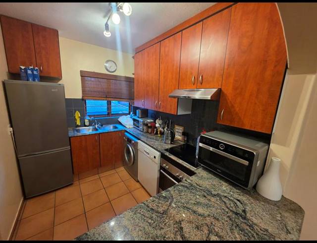 2 BEDROOM PROPERTY TO RENT IN BENMORE